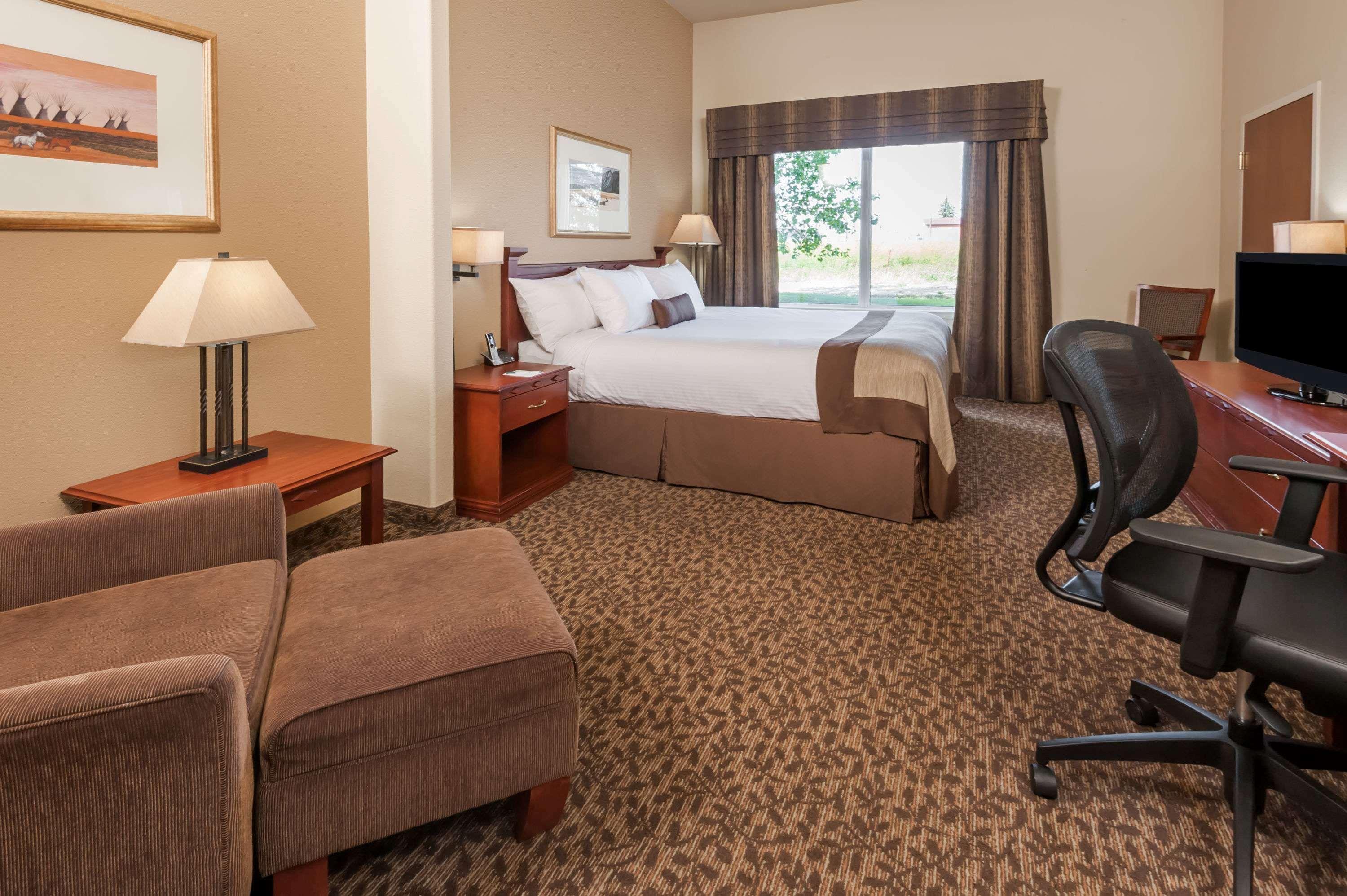 Wingate By Wyndham - Edmonton West Hotel Bagian luar foto